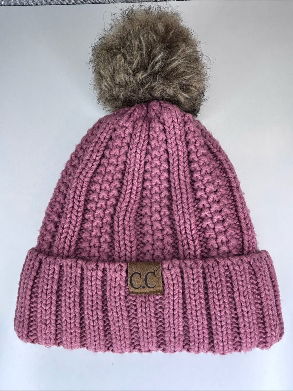 C.C Exclusives Mauve Pink Faux Fur Pom Pom Chunky Knit Beanie - Picture 2 of 9